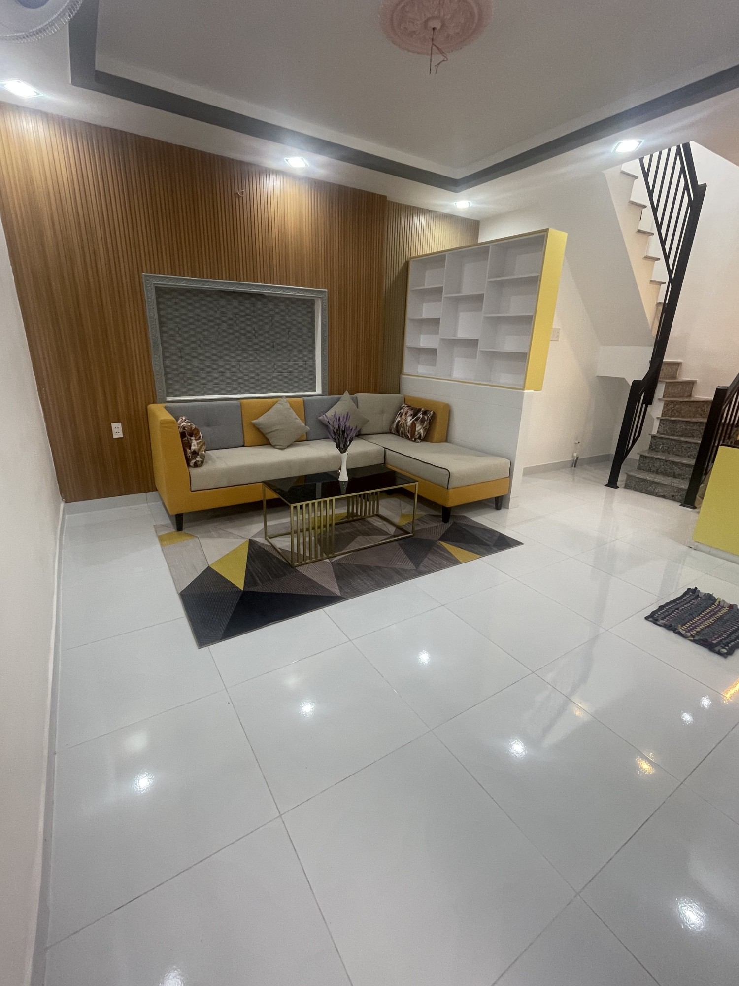 Bán nhà hẻm 35 Trần Đình Xu, Quận 1